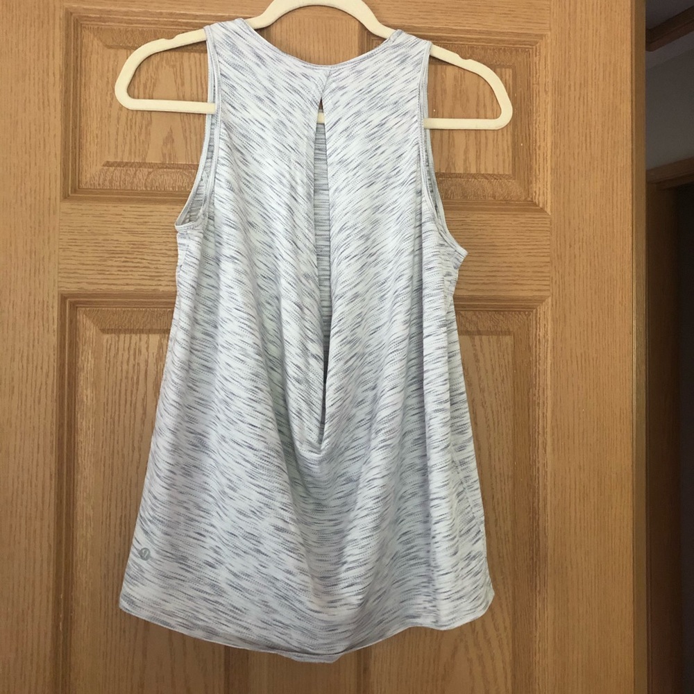 Lululemon tank - heather grey - size 6
